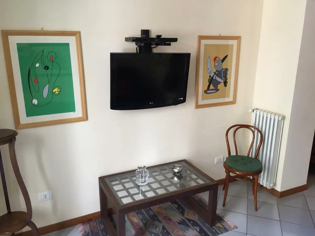 Voile Rouge Apartment Palermo